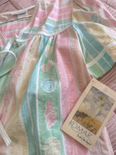 Load image into Gallery viewer, Komar Vintage Robe (S/M)