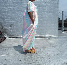 Load image into Gallery viewer, Komar Vintage Robe (S/M)