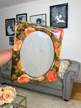 Load image into Gallery viewer, Vintage Enesco Frame