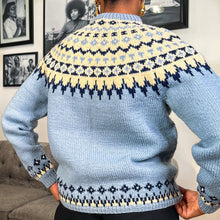 Load image into Gallery viewer, Saga Knit Cardigan (S/M)