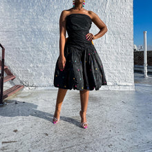 Load image into Gallery viewer, 80s Yellow Rose Dress (2/4)