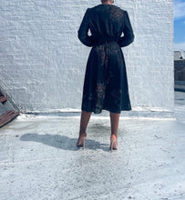 Load image into Gallery viewer, Ruffled Floral Dress (M)