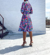 Load image into Gallery viewer, Vintage 1970s Holly Hill Dress. SIZE: 10 best fits XS/S Measures approximately: 17" pit to pit / 14.5" empire waist / 38.5" length (Measurements taken laying flat, double where applicable) MODEL: 5'1, 119lbs, size 4 COMPOSITION: 100% Polyester