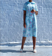 Load image into Gallery viewer, The sweetest button-up floral robe By JC Penny. New with tags.