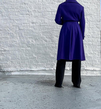 Load image into Gallery viewer, Vintage Mary Agnes Coat (S/M)
