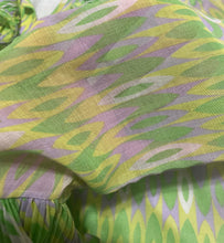 Load image into Gallery viewer, 70's Swirl Button-up (S)