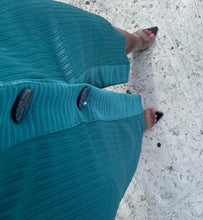 Load image into Gallery viewer, Emerald blue/green slinky button-up dress with pockets By Roshani. SIZE: 38 best fits S/M Measures approximately: 18" pit to pit / 14.5" waist / 39.5" length