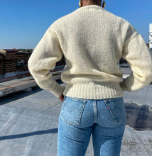 Load image into Gallery viewer, Kasper Sweater (S)