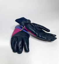 Load image into Gallery viewer, The coolest vintage leather ski gloves By Grandoe. In excellent condition. Best fits S/M