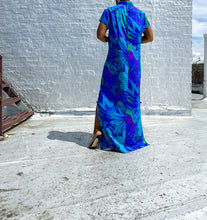 Load image into Gallery viewer, Hawaiian Liberty Dress (M)