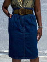 Load image into Gallery viewer, Oakbrook Denim Skirt (4/6)