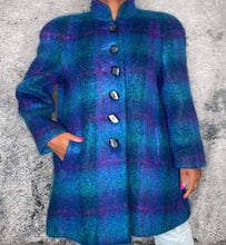 Load image into Gallery viewer, Christy Coat (S/M)