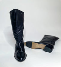 Load image into Gallery viewer, Beautifully made (like new) black leather boots. Made in Argentina. The brand isn't listed but might be Mister. SIZE: 7M MODEL: wears size 6 COMPOSITION: Genuine Leather