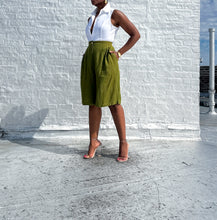 Load image into Gallery viewer, McNaughton Shorts (28”)