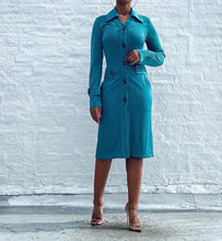 Load image into Gallery viewer, Emerald blue/green slinky button-up dress with pockets By Roshani. SIZE: 38 best fits S/M Measures approximately: 18" pit to pit / 14.5" waist / 39.5" length