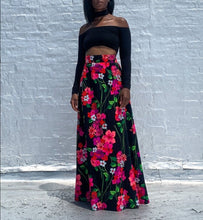 Load image into Gallery viewer, Stunning 1960&#39;s floral maxi skirt. 
