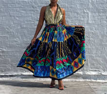 Load image into Gallery viewer, Le Miez Studio Skirt (M/L)

