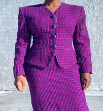 Load image into Gallery viewer, Guy Laroche Suit (S/M)
