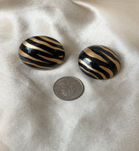 Load image into Gallery viewer, Chunky lightweight tiger clip-on earrings. 

