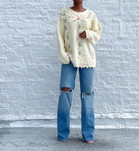 Load image into Gallery viewer, The sweetest floral knit Sweater with a cut-out hemline.   SIZE: Not listed, best fits S/M   
