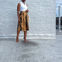 Load image into Gallery viewer, Zinco Wool Skirt (M)
