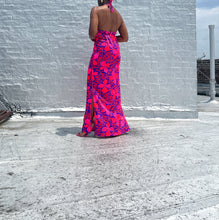 Load image into Gallery viewer, Vintage Floral Maxi Dress (S)
